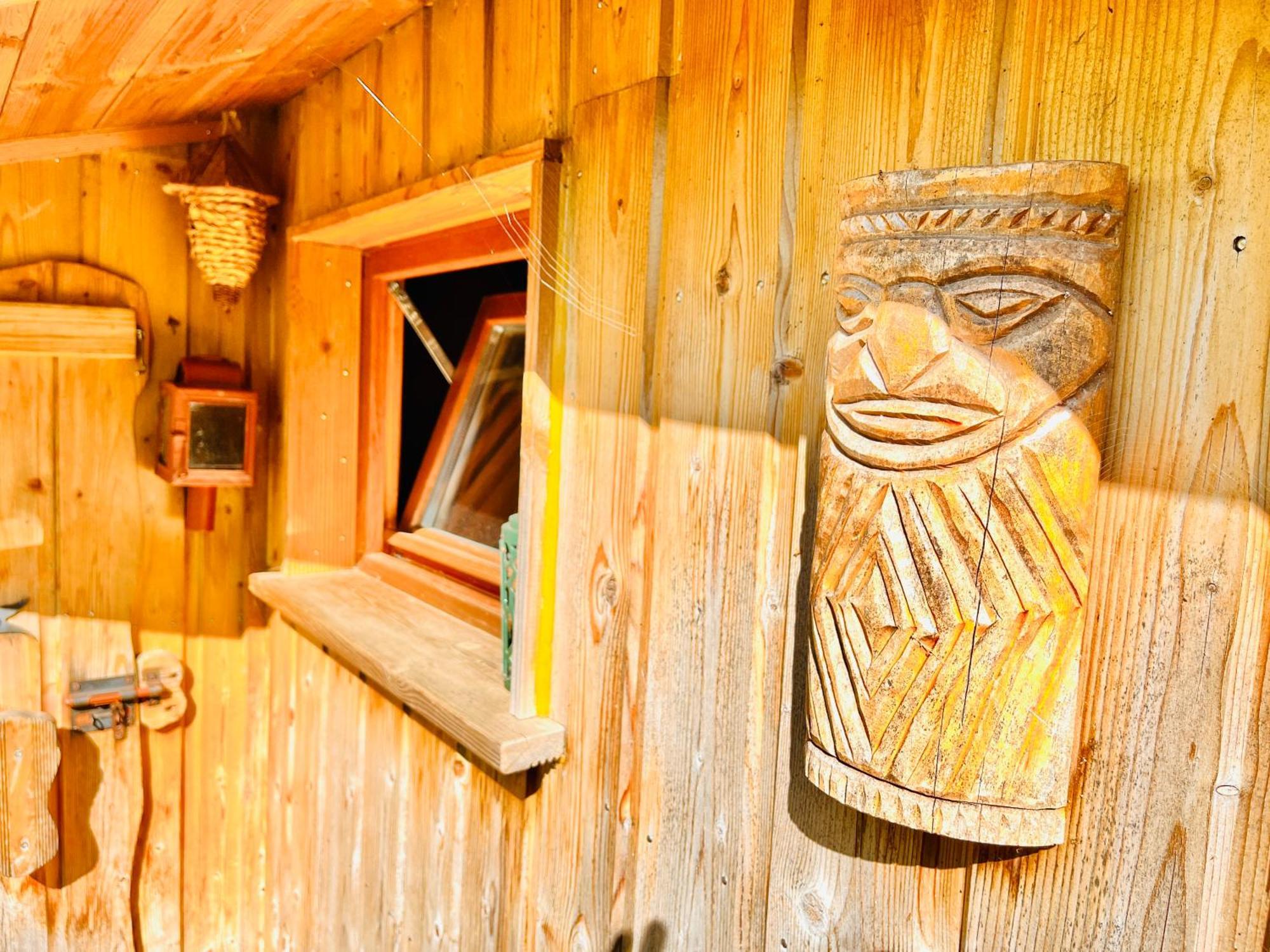 La Cabane Perchee Du Trappeur Écrainville Dış mekan fotoğraf